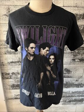 Twilight Graphic Crew Neck Tee - Black
